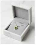 Collier en argent avec péridot