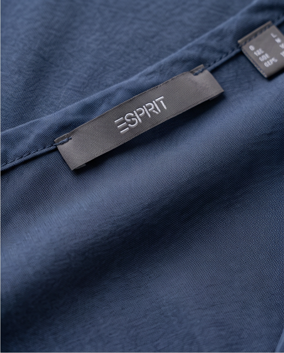 Esprit top - très bon état- taille M