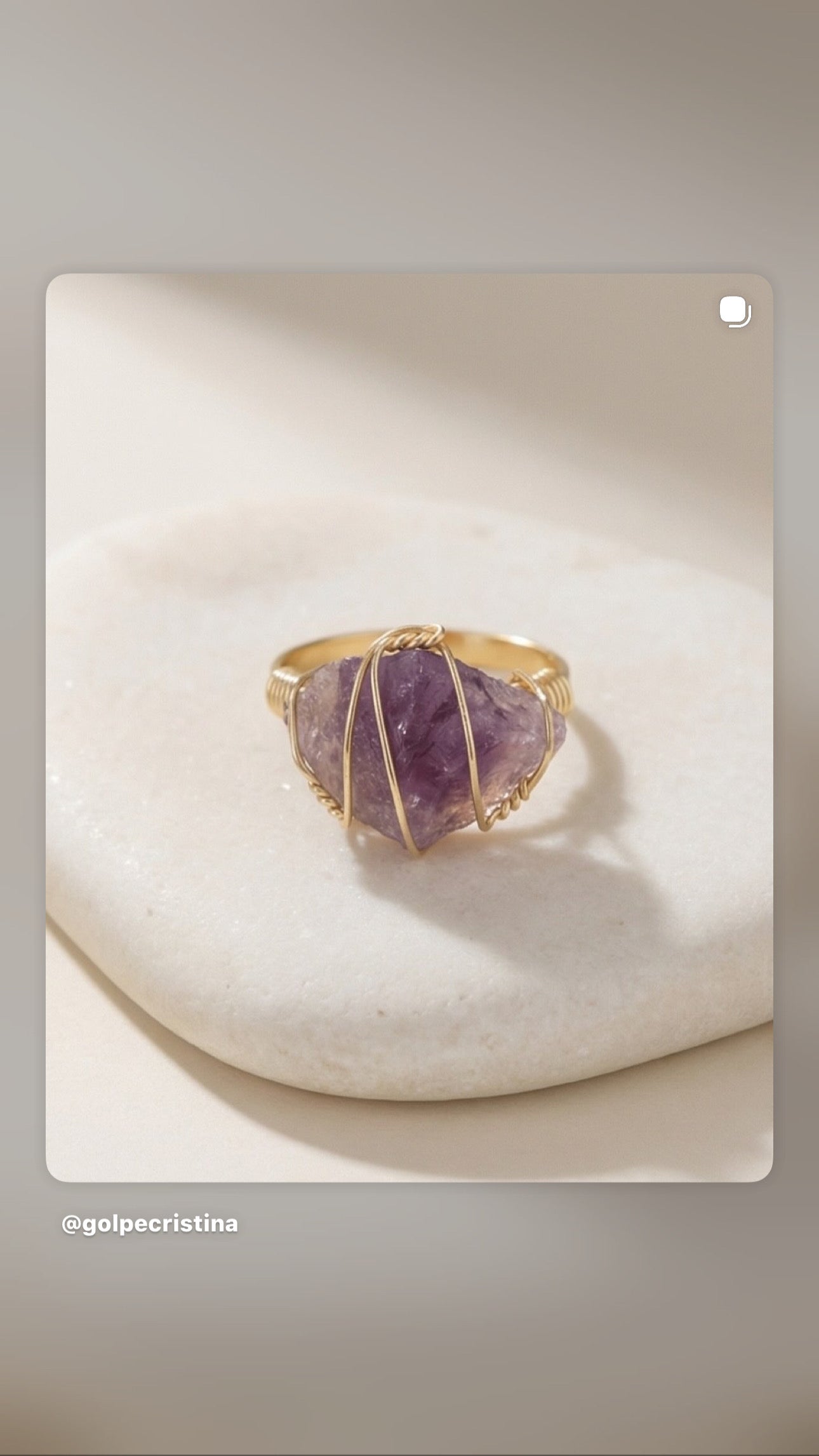 Bague en améthyste dorée neuve