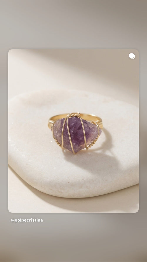 Bague en améthyste dorée neuve