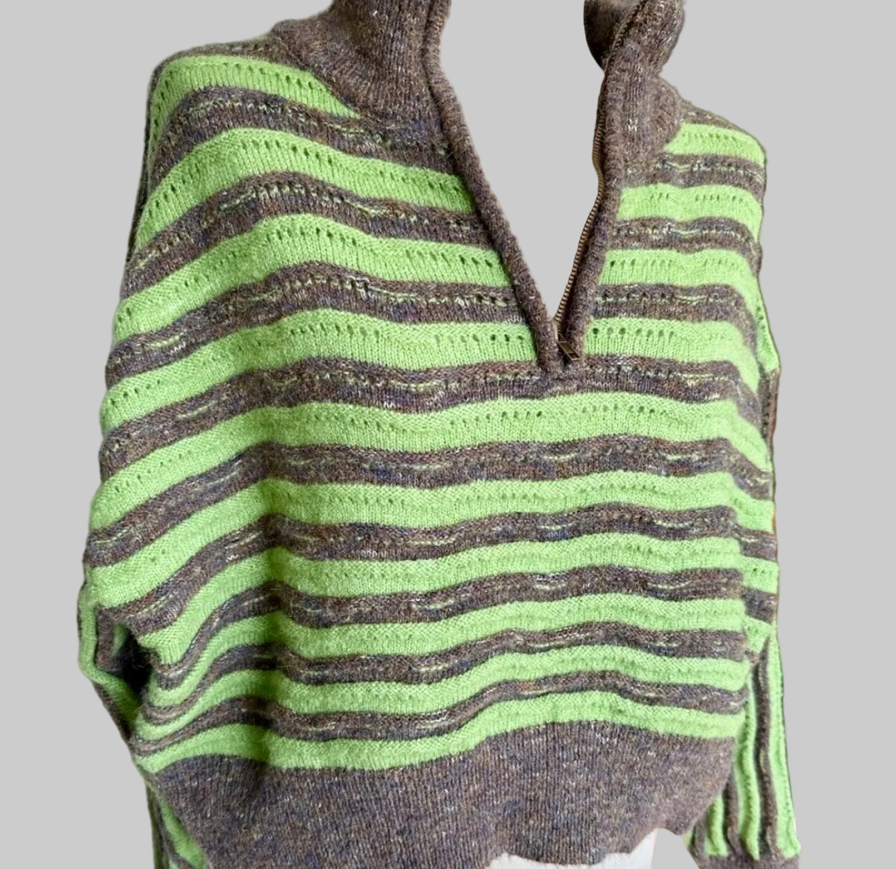 Pull style - neuf - M
