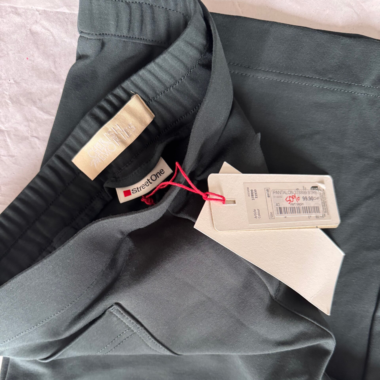 Pantalon Street One - neuf - 40