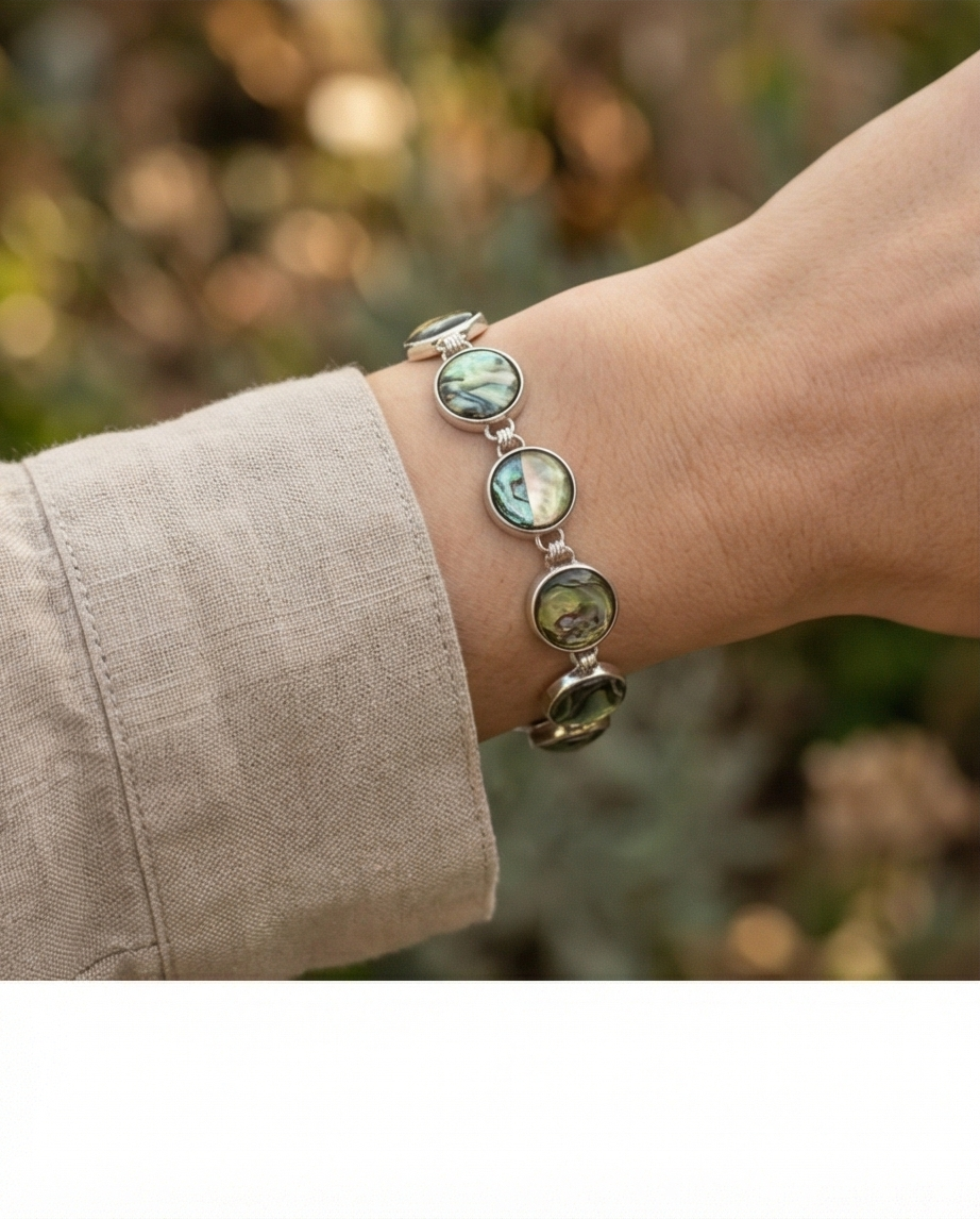 Parure collier et bracelet ornée nacre neuve