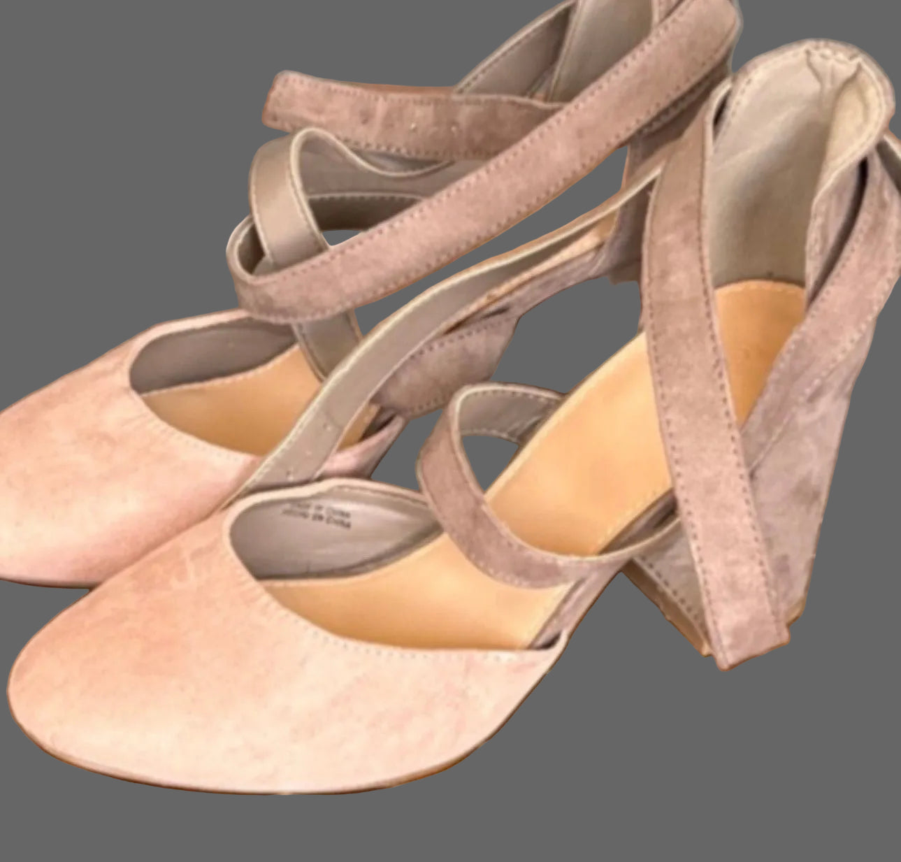 Benetton sandales talons hauts taille 38 comme neuves