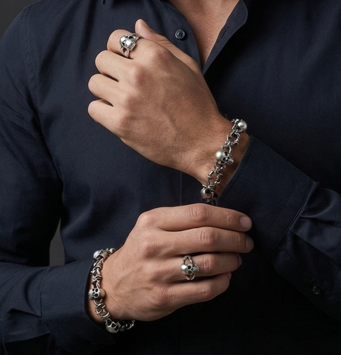 Bracelet tête de mort et sa bague neufs