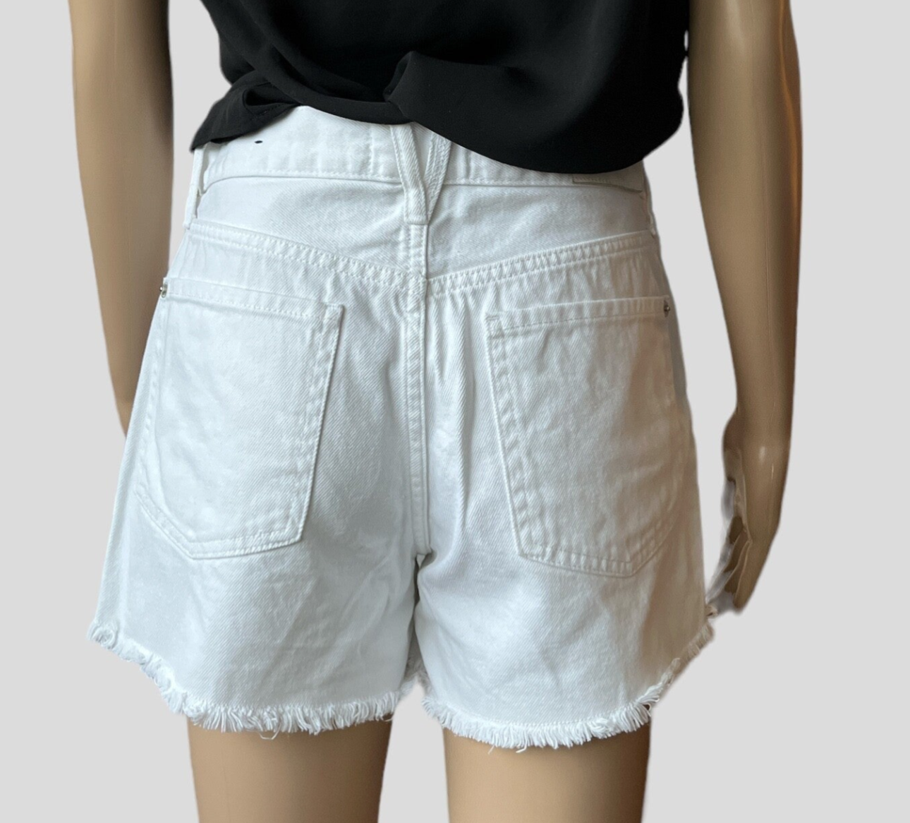 Mango short - très bon état - 36