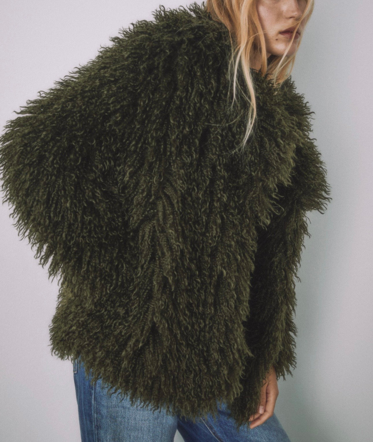 Veste fausse fourrure Stradivarius verte neuve taille M neuve