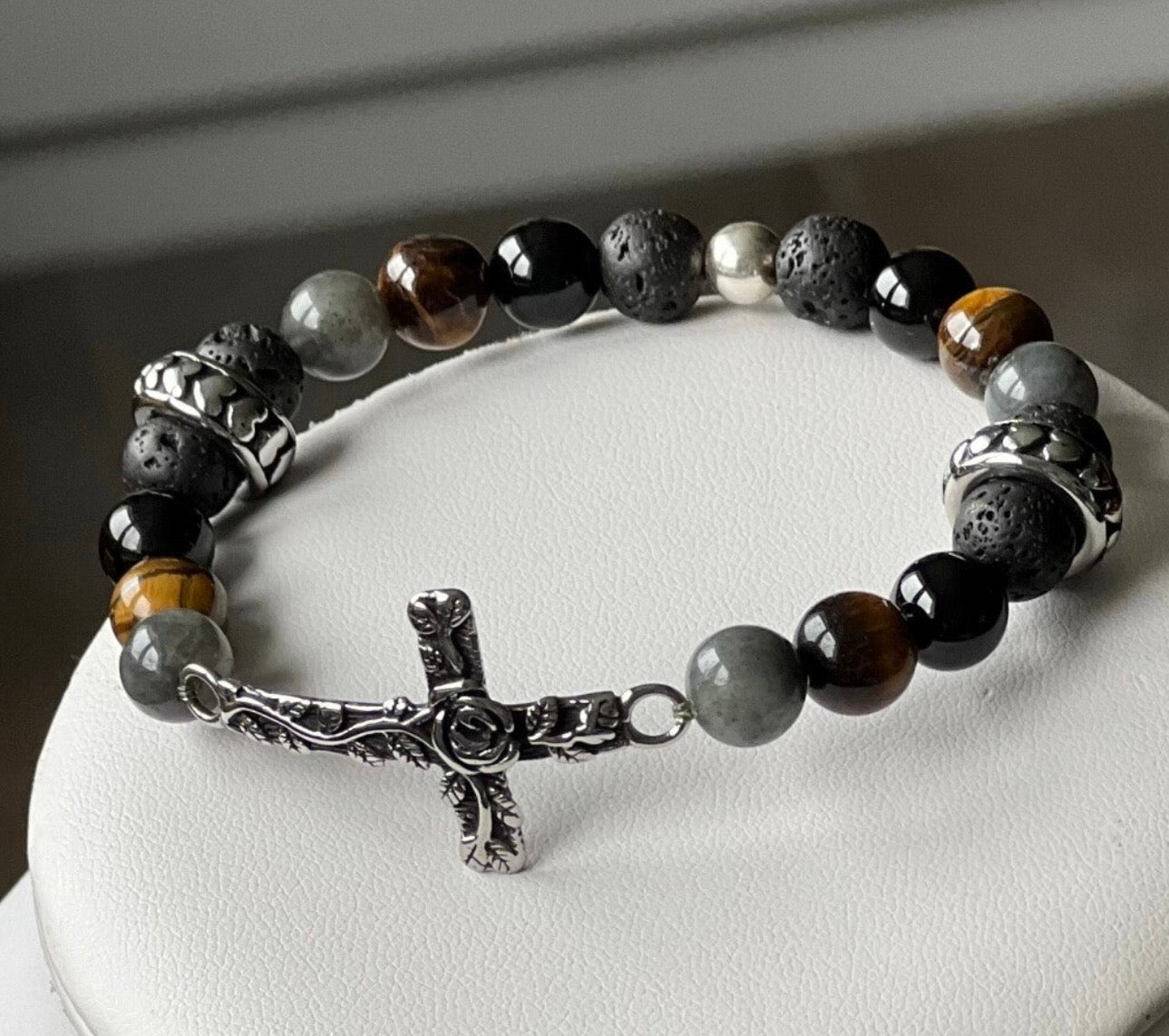 Bracelet Croix et Pierres Naturelles neuf