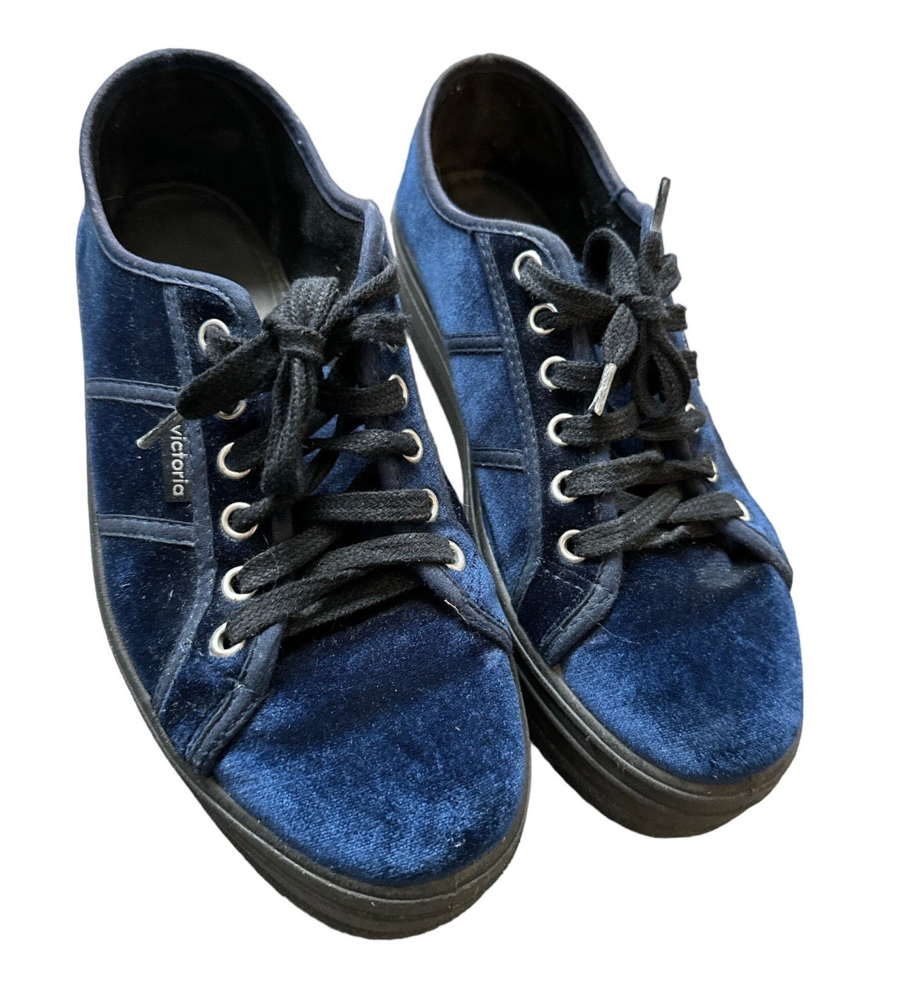 Victoria chaussures basses taille 38 en bon état