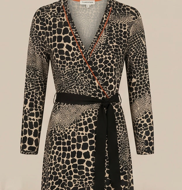 Tramontana robe beige noire - neuve - taille M