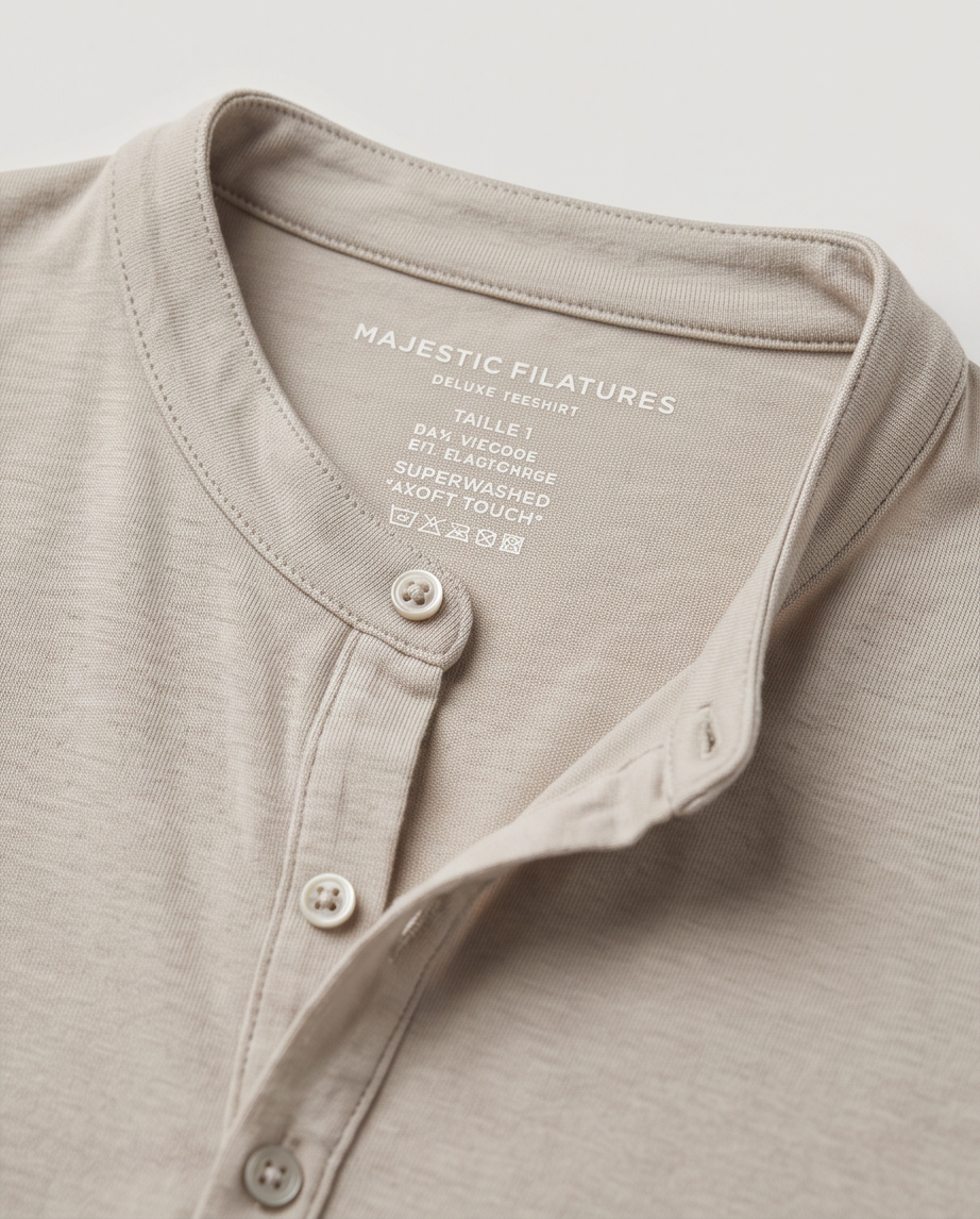 Pull Majestic Filatures - très bon état - taille 1