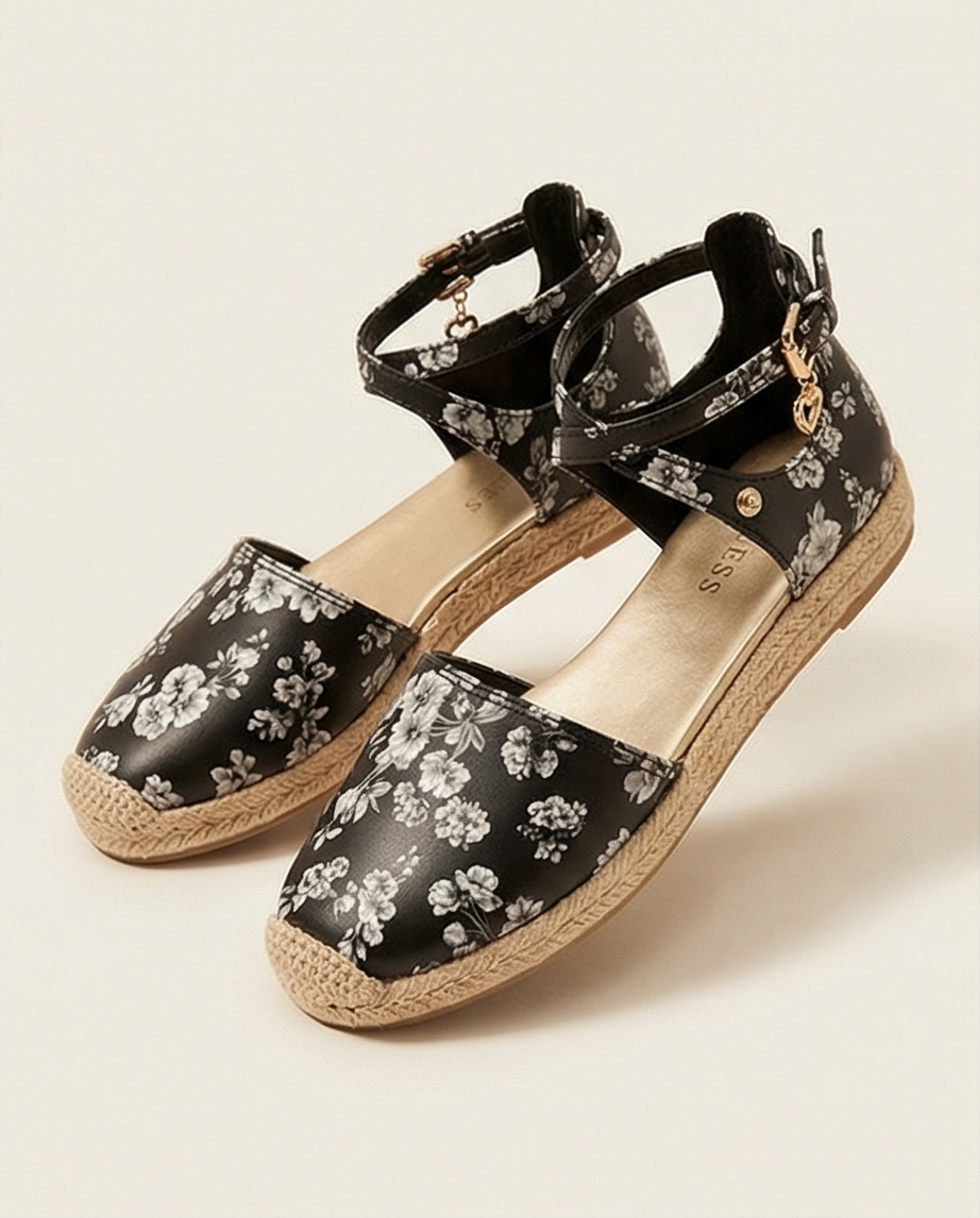 Guess sandales taille 37/38 neuves