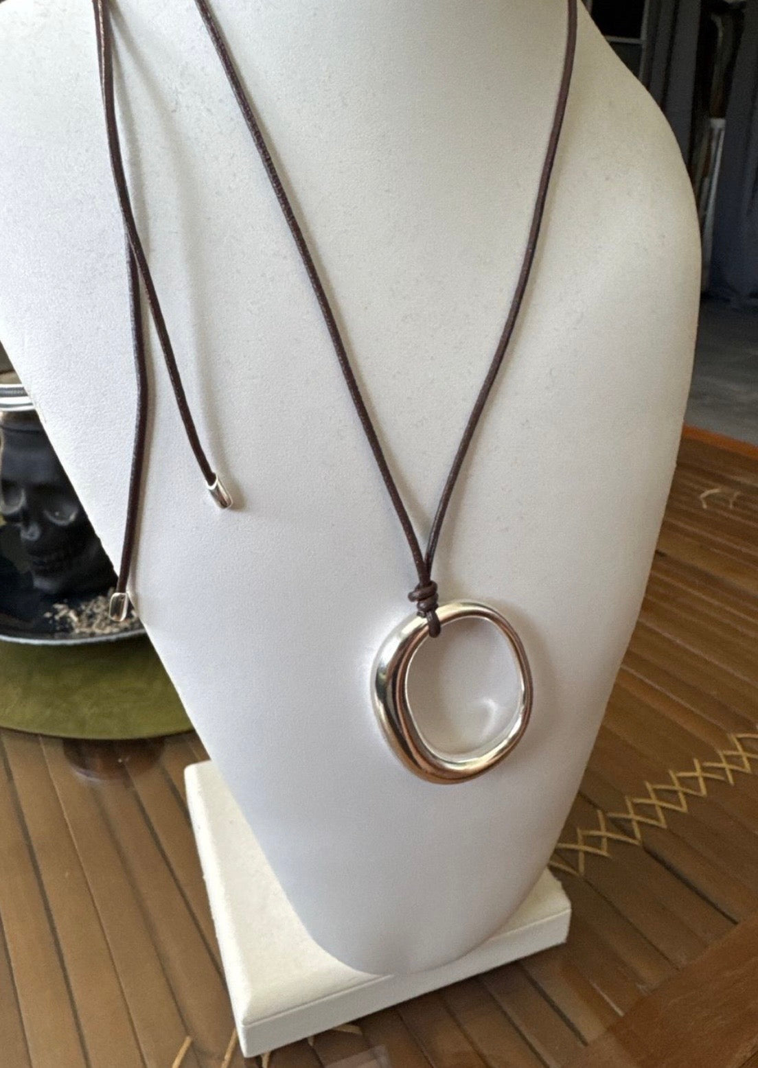 Massimo Dutti collier neuf