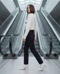 Pull blanc étoile noire — très bon état — taille M