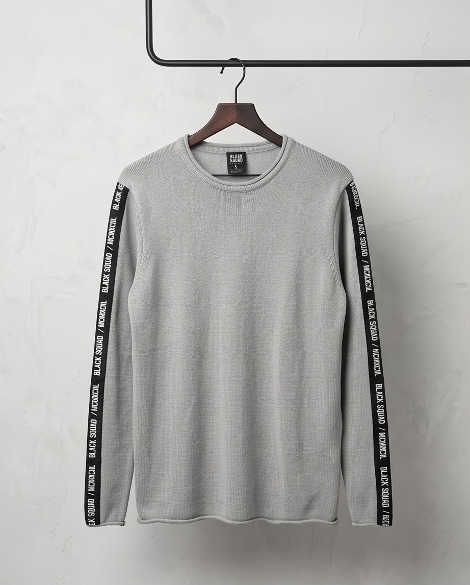BLACK SQUAD Pull - bon état - taille S