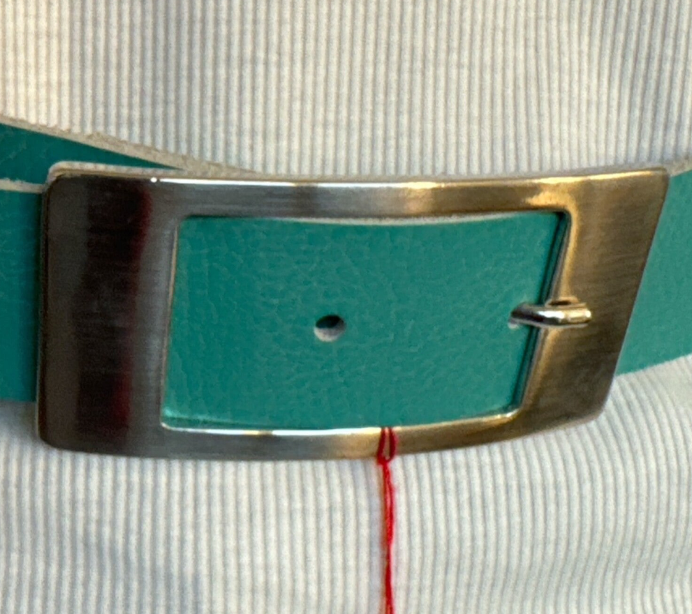 Ceinture en cuir vert turquoise